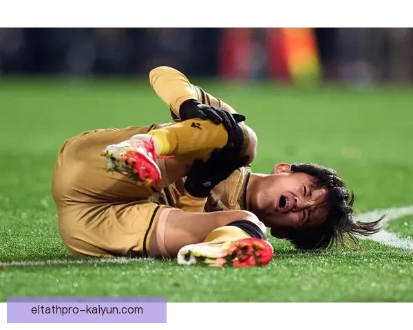 久保建英在瓦伦西亚遭遇种族歧视事件引发广泛关注与讨论